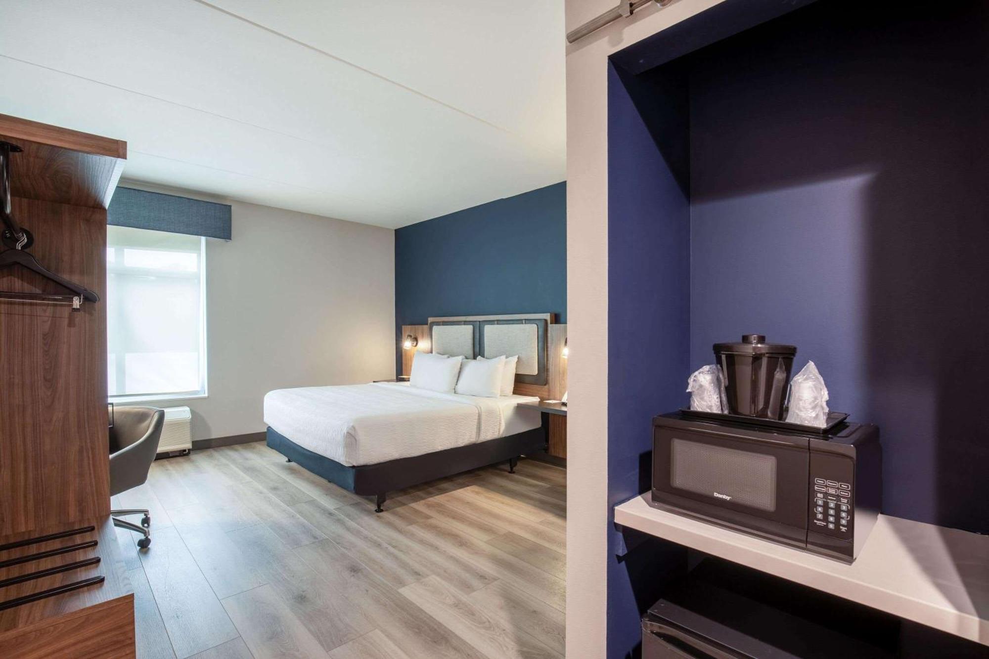 La Quinta Inn & Suites By Wyndham Chattanooga Downtown/South Exteriör bild