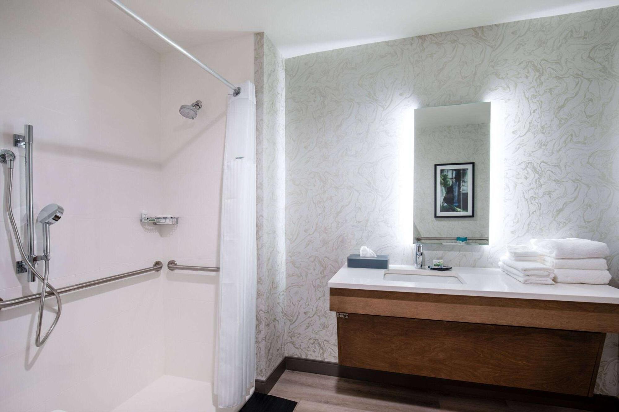 La Quinta Inn & Suites By Wyndham Chattanooga Downtown/South Exteriör bild