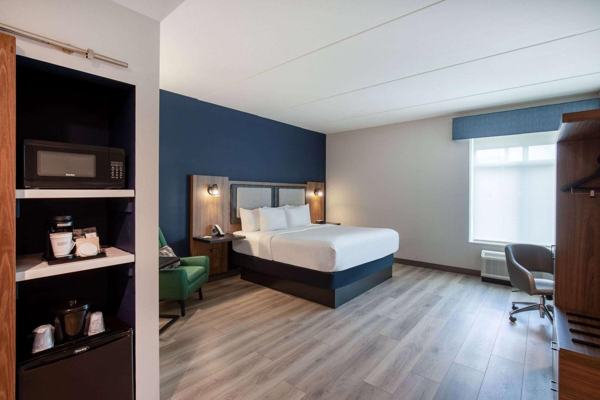 La Quinta Inn & Suites By Wyndham Chattanooga Downtown/South Exteriör bild